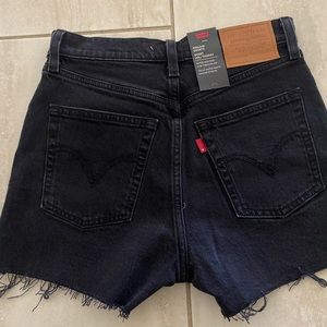 Levi high rise shorts